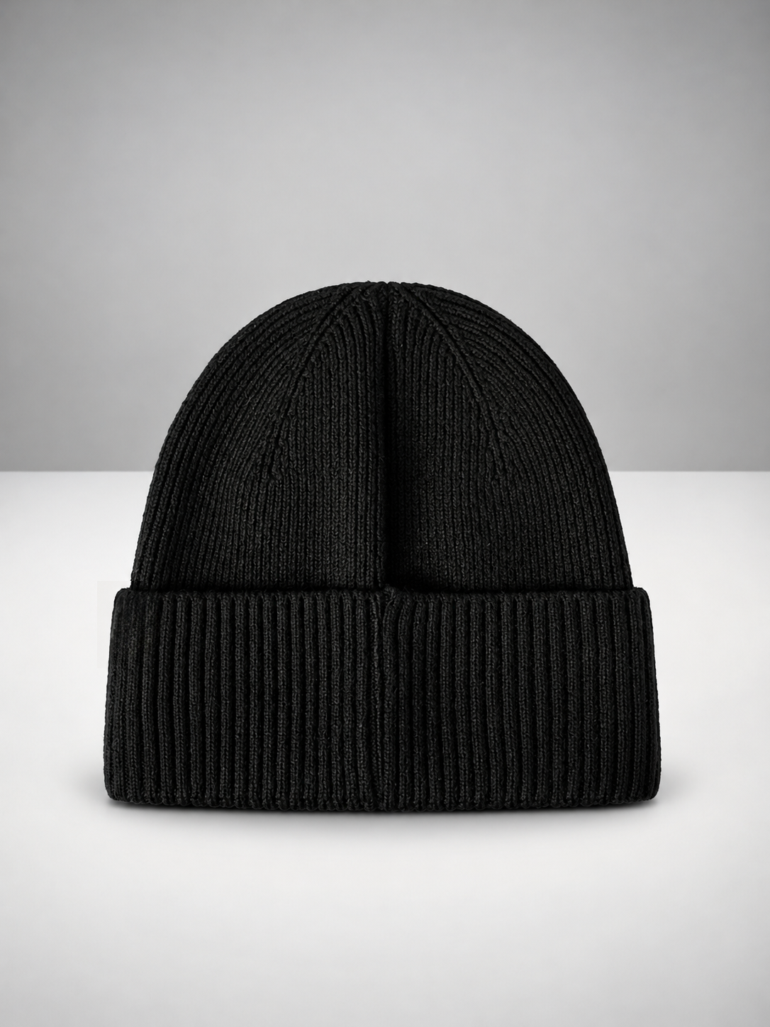 Basic Black beanie