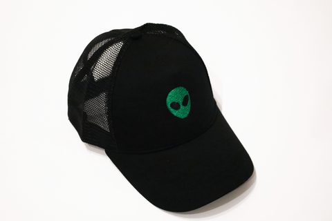 Alien trucker cap